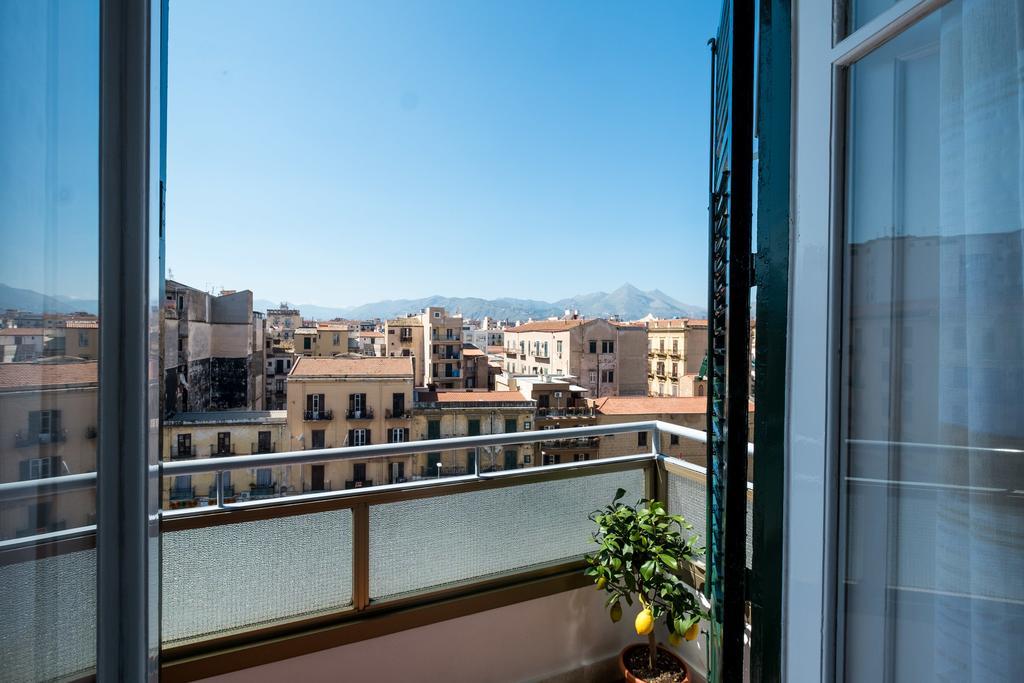 Mille E Una Notte / Station Apartment Palermo Luaran gambar
