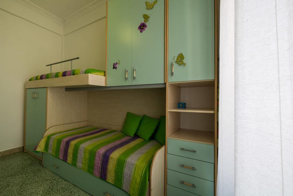 Mille E Una Notte / Station Apartment Palermo Luaran gambar